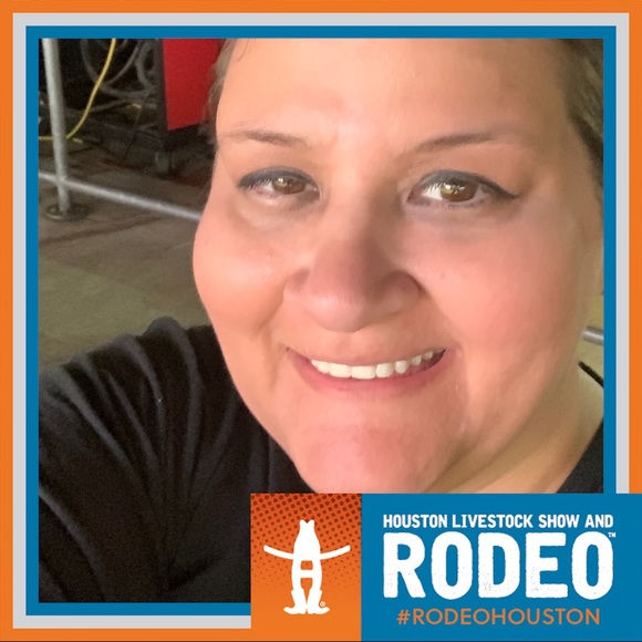 Meet your Posher, Ami - Picture 6 of 9